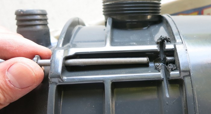 Disposal 15 - Severed rod