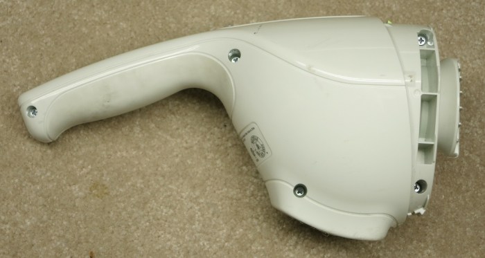 Dustbuster screws.jpg