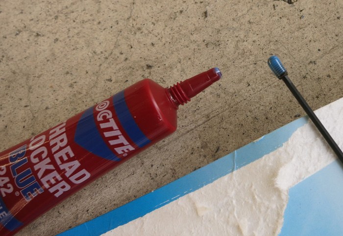 Apply Loctite 242
