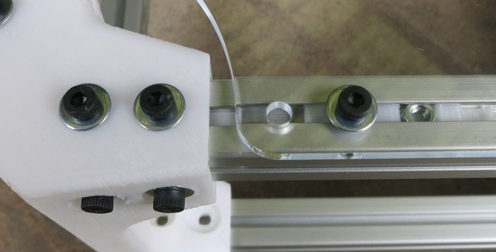 Box bottom insert conflict