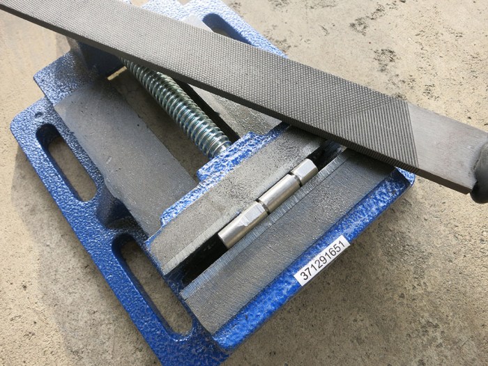 File and vise.jpg