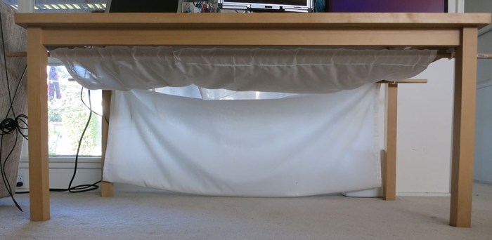 Under Table Photo Studio 5 - stowed no chairs