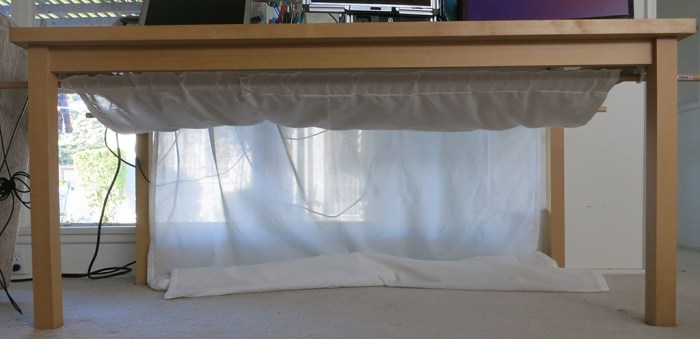 Under Table Photo Studio 6 - released