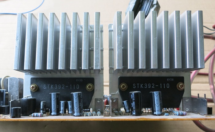 STK392-110 convergence control amplifiers