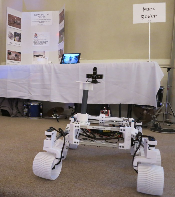 Brawerman STEAM Makers Fair - Sawppy camera ipad