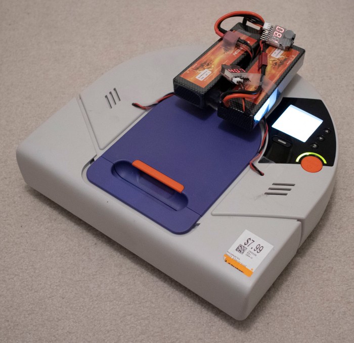 Neato XV-21 up and running with two big power packs