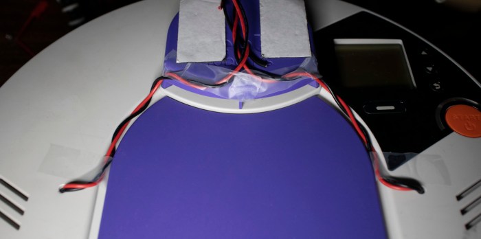 Neato XV-21 wire routing for two big power packs.jpg