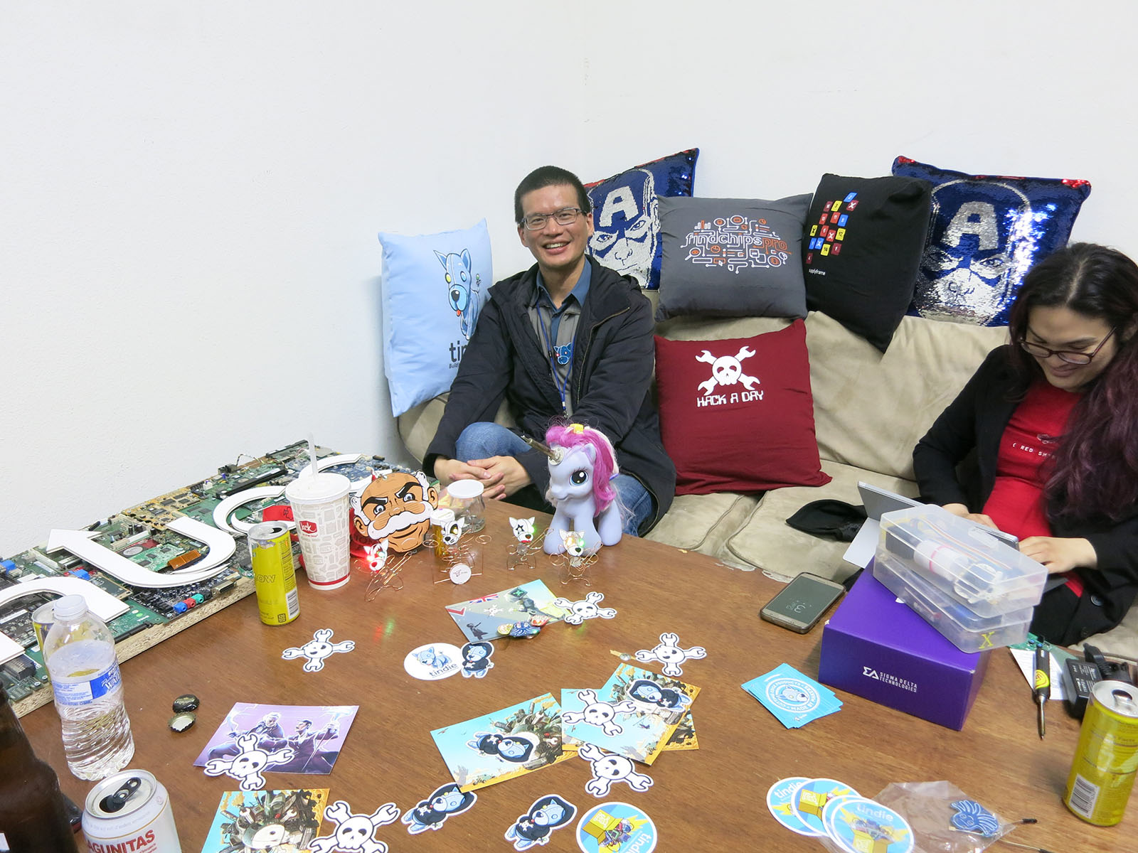 Sparklecon Day 1 NUCC Couch