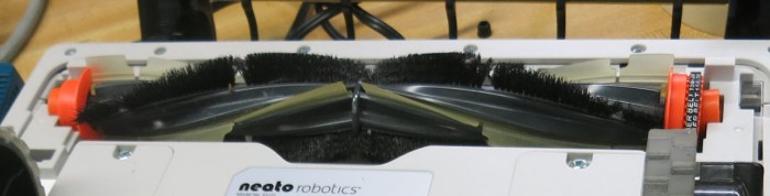 Super clean Neato XV-21 brush