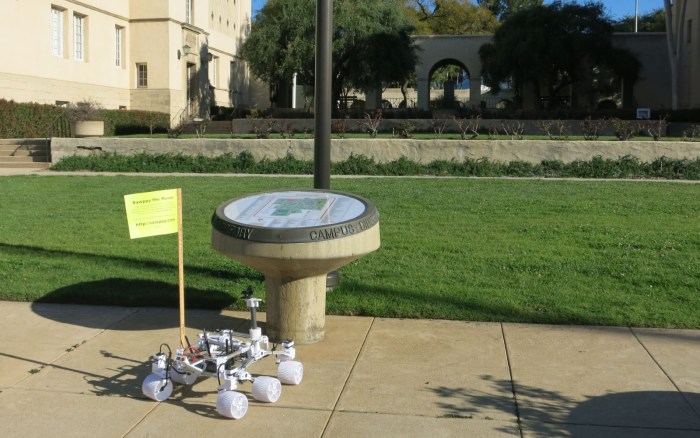 Caltech Science for March 2019 - Sawppy at Campus Directory