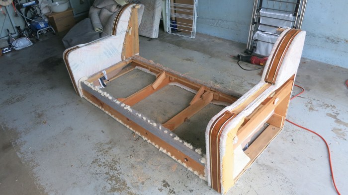 Couch Teardown 15 - seat back wood cut off