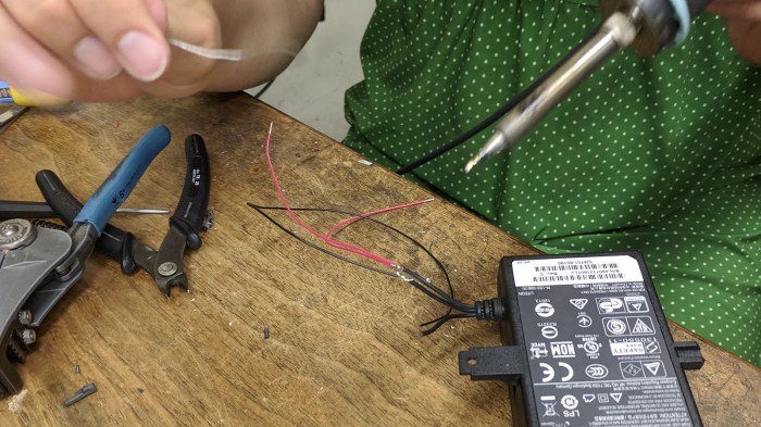 HP CM751-60190 AC Power Adapter new wires