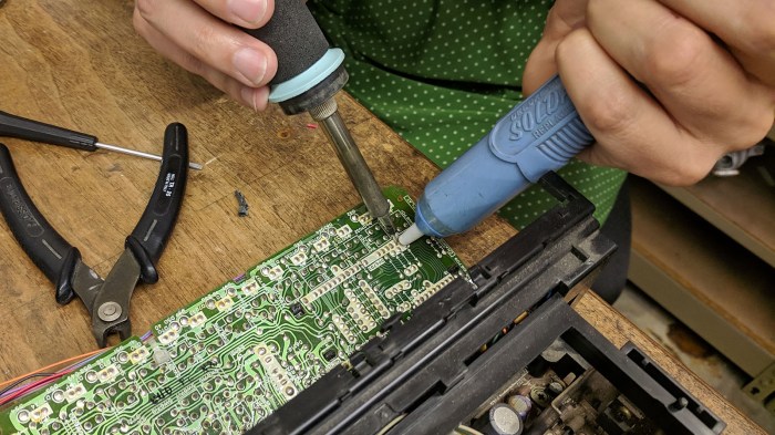 NEC VSL0010-A VFD Unsoldering