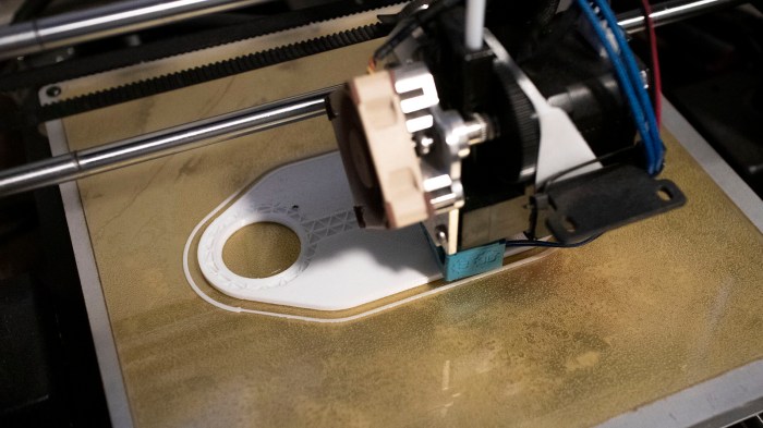 Printing Sawppy Kinect v1 platform