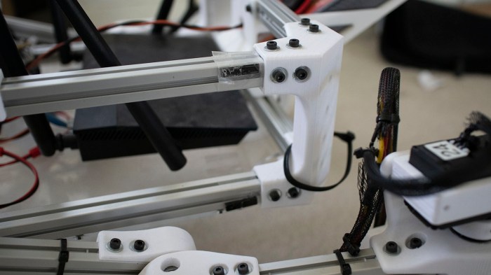 Sawppy magnetic flag mount