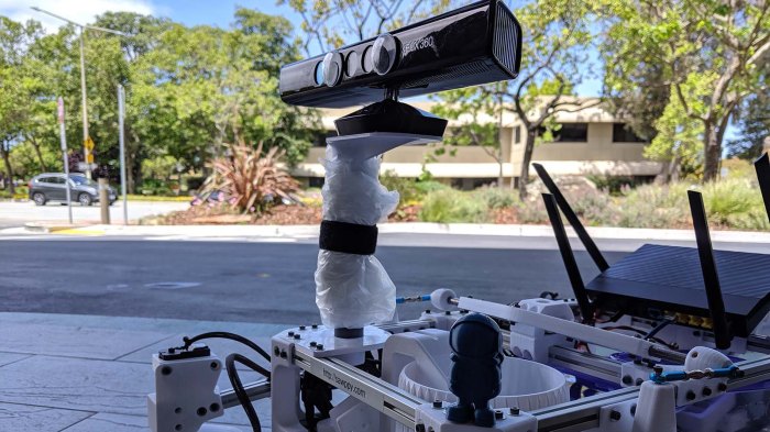 Sawppy raincoat stowed