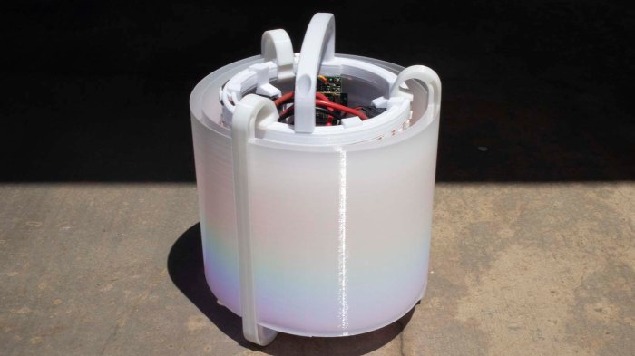 Glow Flow outdoors - sun side