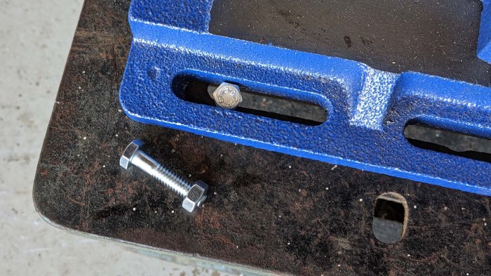 Vise and table has room for quarter inch-20