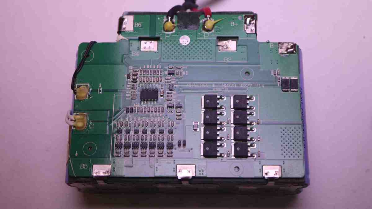 Waking Up Neglected Scooter Battery Pack New Screwdriver